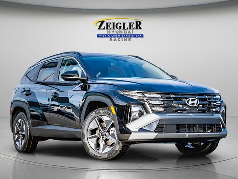 Certified 2026 Hyundai Tucson SEL Plus FWD image 1