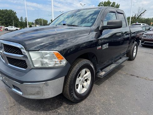 Used 2016 RAM 1500 ST w/ SXT Appearance Group AWD/4WD image 9