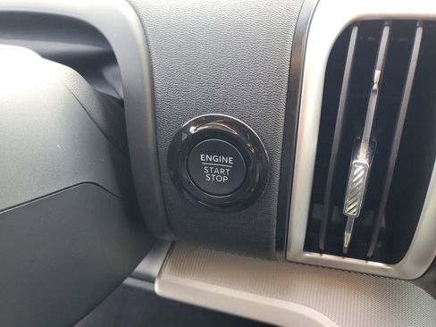 New 2025 Ford Expedition Active RWD image 21