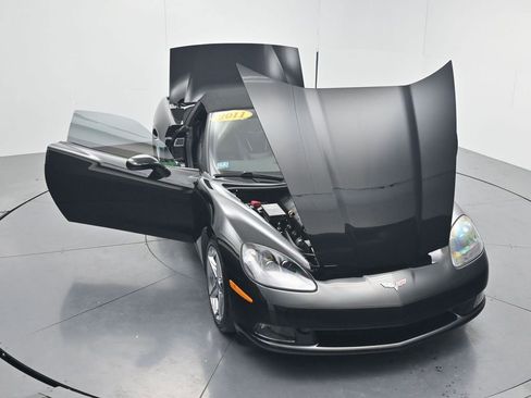 Used 2011 Chevrolet Corvette Convertible w/ Preferred Equipment Group RWD image 48