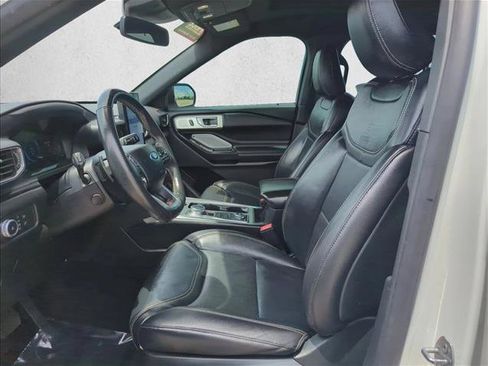 Used 2020 Ford Explorer ST w/ Premium Technology Package AWD/4WD image 16
