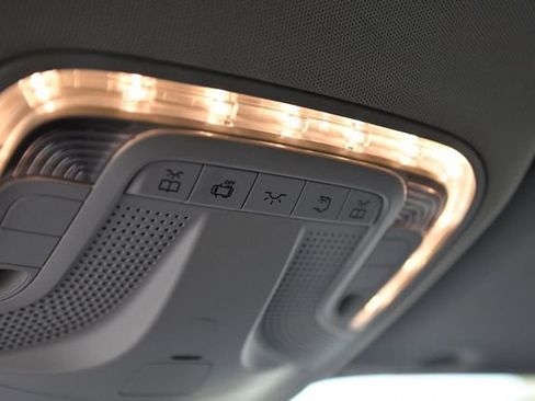 Used 2023 Mercedes-Benz Metris Passenger image 44