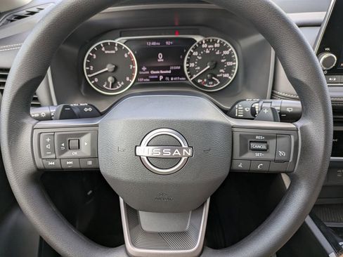 New 2026 Nissan Rogue S image 18