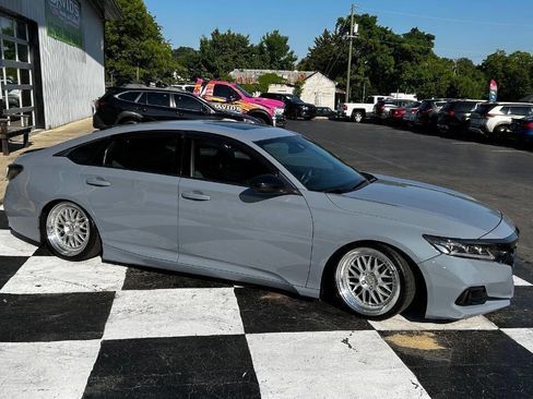 Used 2022 Honda Accord Sport image 7