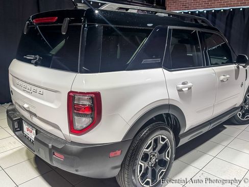 Used 2025 Ford Bronco Sport Outer Banks w/ Outer Banks Tech Package+ image 11