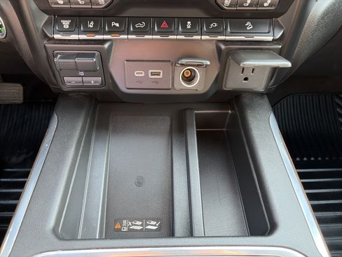 Used 2020 Chevrolet Silverado 3500 High Country w/ Z71 Off-Road Package AWD/4WD image 32