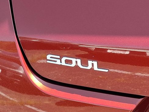 Certified 2023 Kia Soul LX w/ Option Group 015 FWD image 15