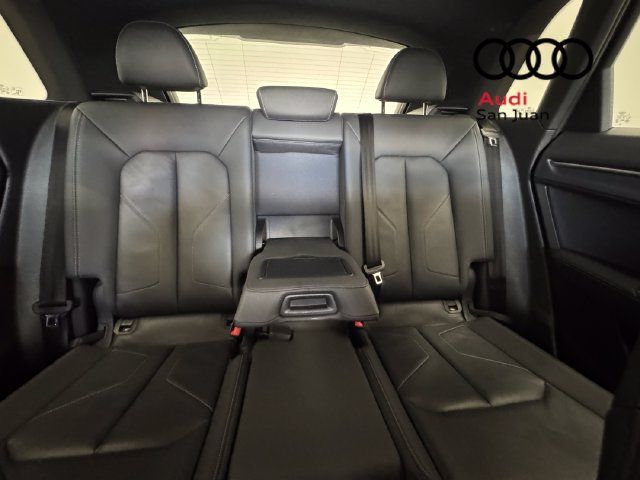 Certified 2025 Audi Q3 2.0T Premium w/ Black Optic Sport Package AWD/4WD image 15