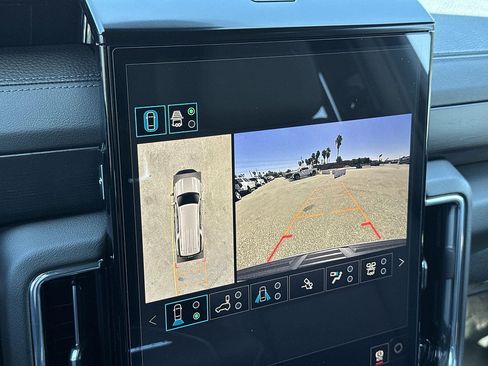 New 2026 GMC Yukon XL Denali w/ Denali Reserve Package AWD/4WD image 14