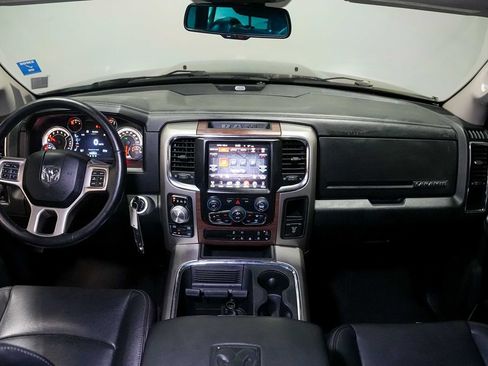 Used 2016 RAM 1500 Laramie AWD/4WD image 28