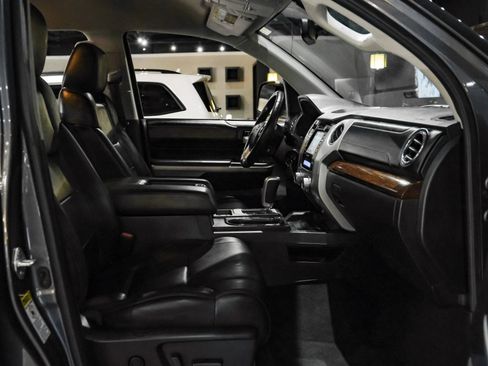 Used 2017 Toyota Tundra Limited image 29
