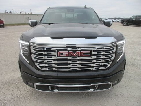 New 2026 GMC Sierra 1500 Denali image 12