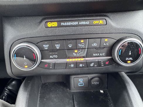 Used 2023 Ford Escape Active AWD/4WD image 16