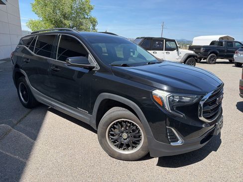 Used 2018 GMC Terrain SLE AWD/4WD image 5
