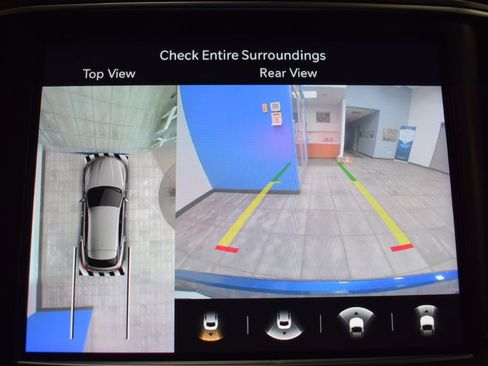 Used 2021 Maserati Levante image 29