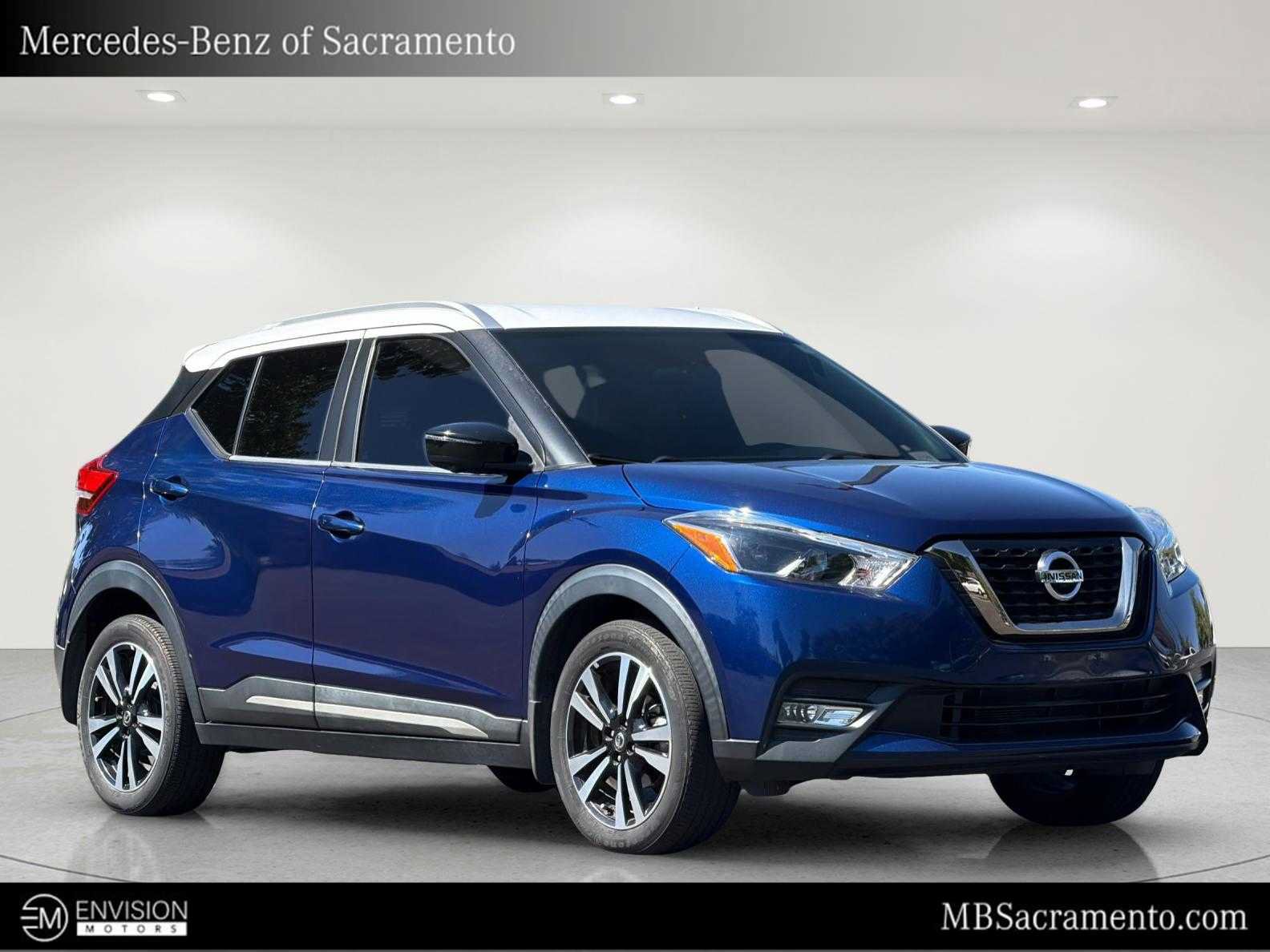 Used 2019 Nissan Kicks SR w/ SR Premium Package FWD image 7
