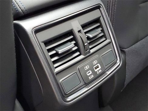 New 2025 Subaru Forester Limited image 13