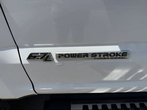 Used 2020 Ford F250 XLT w/ XLT Premium Package AWD/4WD image 9