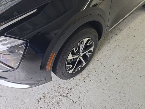 Certified 2023 Kia Sportage EX AWD/4WD image 9