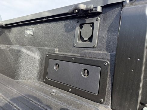 New 2025 Toyota Tacoma TRD Off-Road image 39