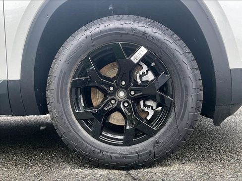 New 2026 Volkswagen Atlas Peak Edition AWD/4WD image 8