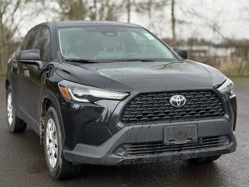 Used 2023 Toyota Corolla Cross L image 7