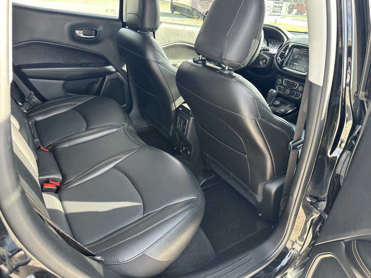 Used 2019 Jeep Compass Limited w/ Safety & Security Group AWD/4WD image 28