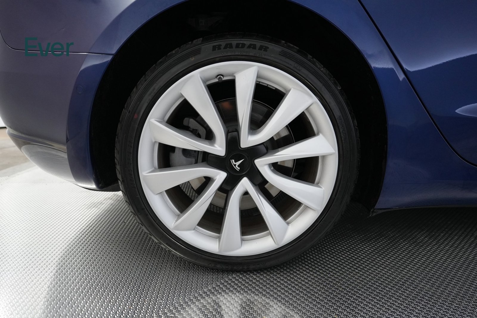 Used 2019 Tesla Model 3 Standard Range Plus RWD image 21