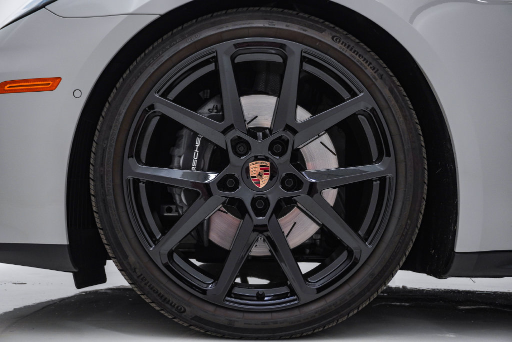 Certified 2026 Porsche Panamera 4 AWD/4WD image 13