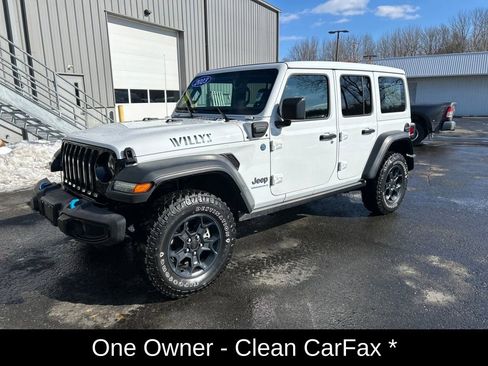 Used 2023 Jeep Wrangler Unlimited w/ Sun & Screen Package AWD/4WD image 7