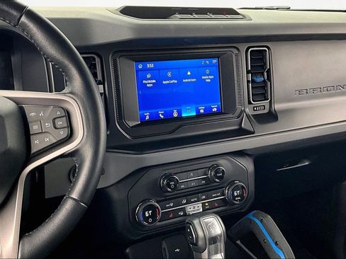 Certified 2023 Ford Bronco Black Diamond image 6