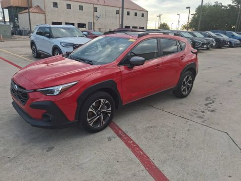 Used 2025 Subaru Crosstrek 2.0i Premium AWD/4WD image 1