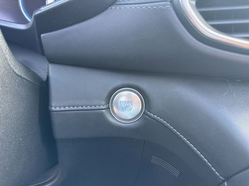 Used 2022 Hyundai Santa Fe Limited image 25