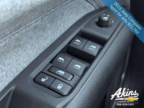 Used 2023 Jeep Compass Sport AWD/4WD image 22
