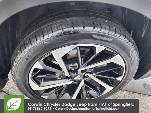 Used 2024 Mitsubishi Outlander SE image 33