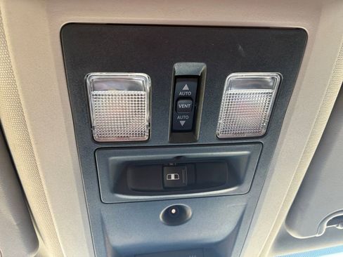 Used 2012 RAM 3500 Laramie w/ Cold Weather Group image 12