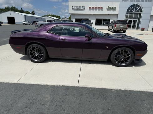 Used 2021 Dodge Challenger R/T Scat Pack w/ Shaker Package RWD image 8