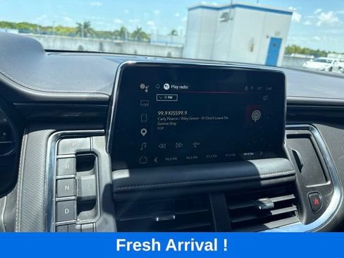 Used 2023 GMC Yukon AT4 w/ AT4 Premium Package AWD/4WD image 6