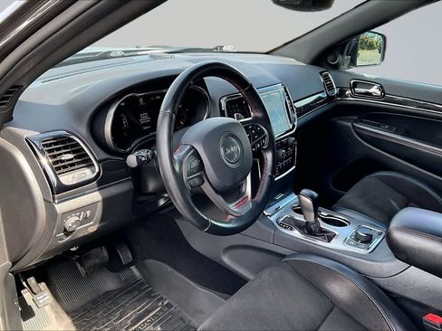 Used 2020 Jeep Grand Cherokee Trailhawk AWD/4WD image 2