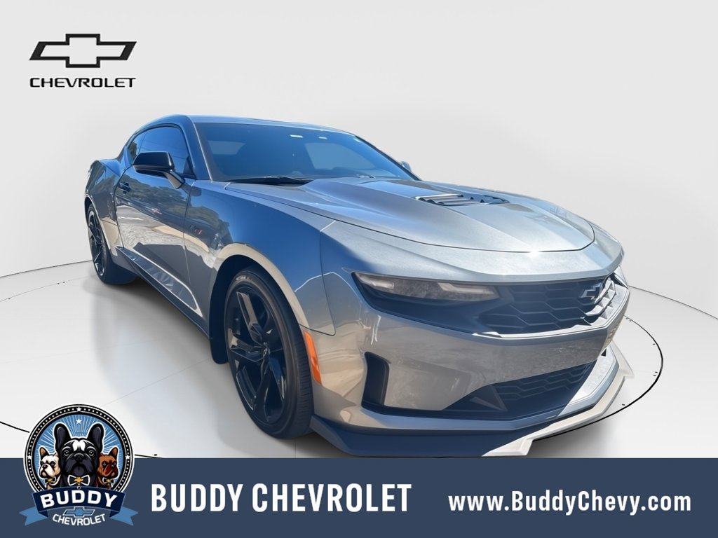 Used 2022 Chevrolet Camaro LT w/ Technology Package RWD image 1
