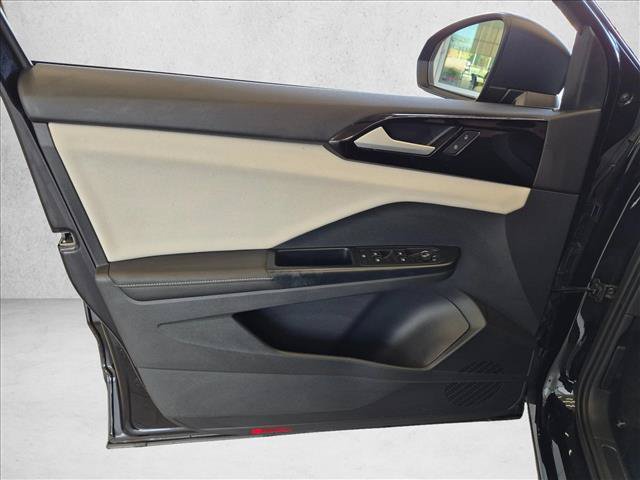 Used 2025 Volkswagen Taos S FWD image 10