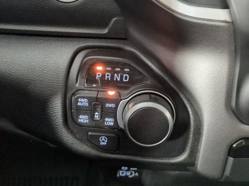 Used 2020 RAM 1500 Big Horn AWD/4WD image 22