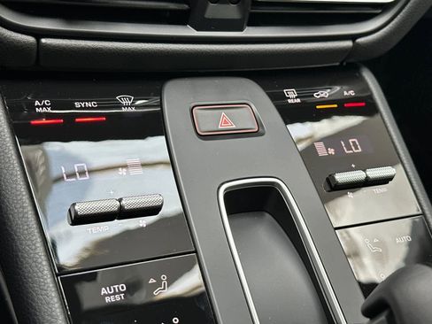 New 2026 Porsche Macan Turbo AWD/4WD image 23