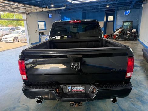 Used 2019 RAM 1500 Express w/ Wheel & Sound Group AWD/4WD image 9