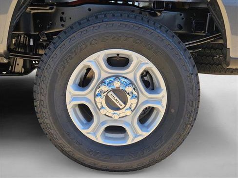 New 2026 Ford F250 XLT w/ FX4 Off-Road Package image 10