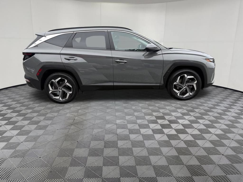 Used 2024 Hyundai Tucson SEL w/ Convenience Package AWD/4WD image 4