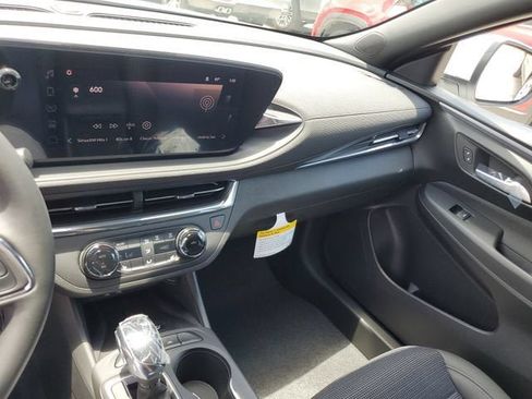New 2026 Buick Envista Sport Touring w/ Convenience I Package FWD image 26