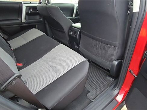 Used 2020 Toyota 4Runner SR5 image 28