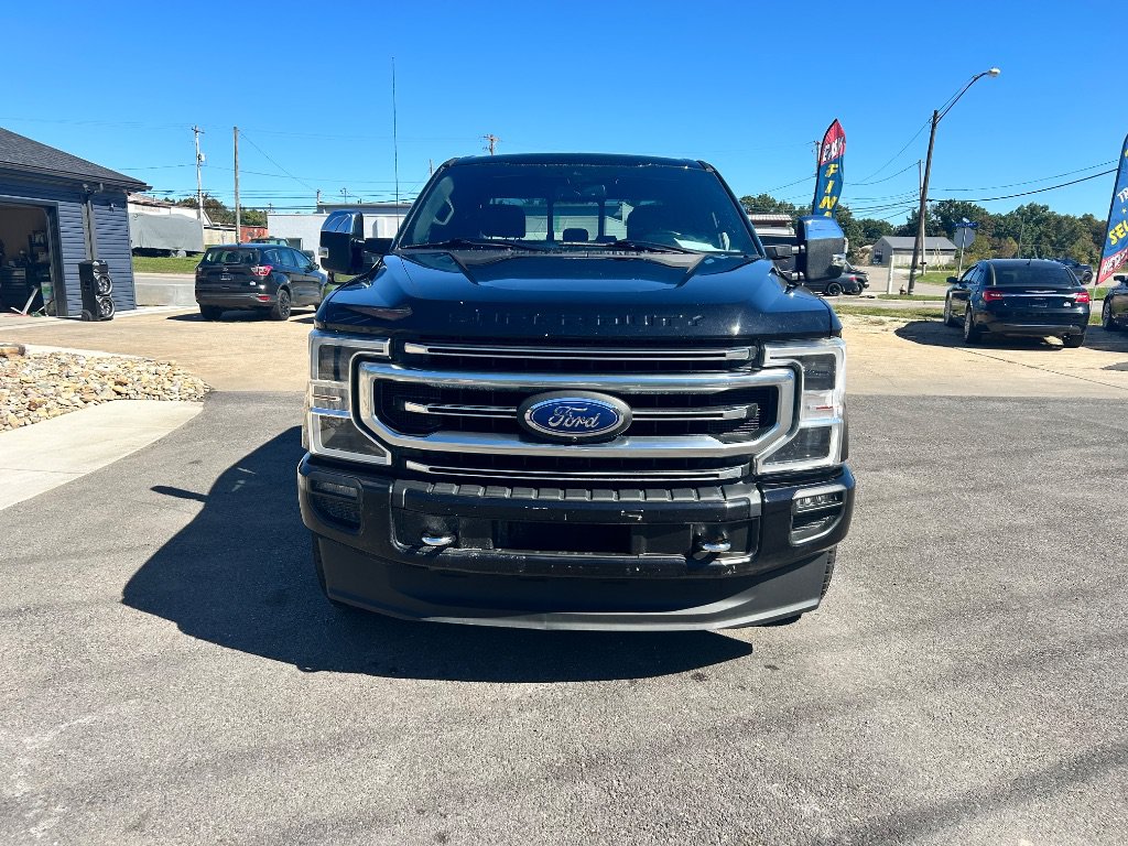 Used 2020 Ford F250 Platinum w/ FX4 Off-Road Package AWD/4WD image 2