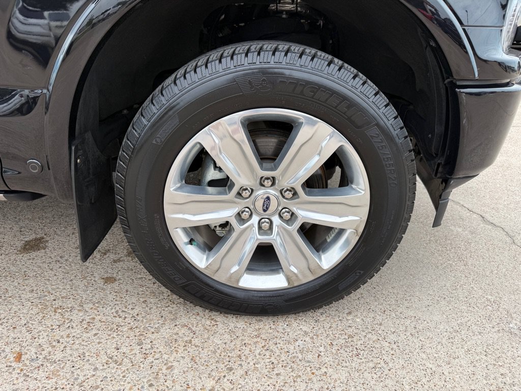 Used 2020 Ford F150 Platinum w/ Technology Package AWD/4WD image 16